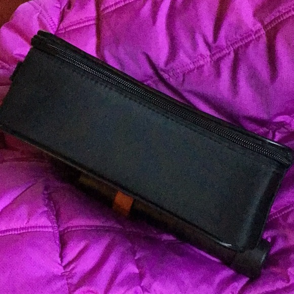 NEW DIOR BLACK BEAUTY CASE w/ SILVER “DIOR BEAUTY” ZIPPER PULLS (2) - Picture 5 of 15